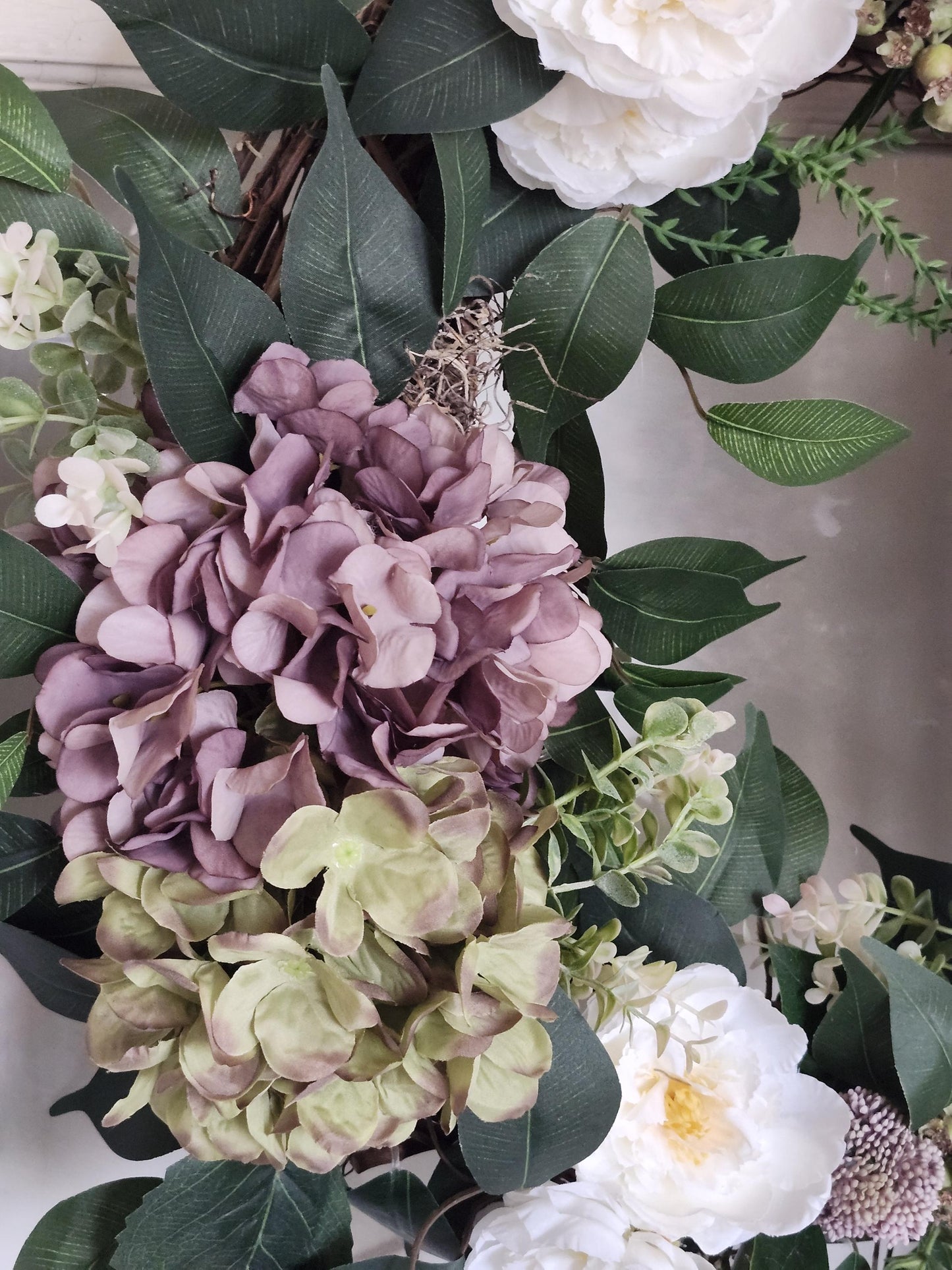 Mauve & Moss Hydrangea Wreath – Cream Floral Wreath with Cascading Greenery – Romantic Estate Style – Year Round Front Door Decor