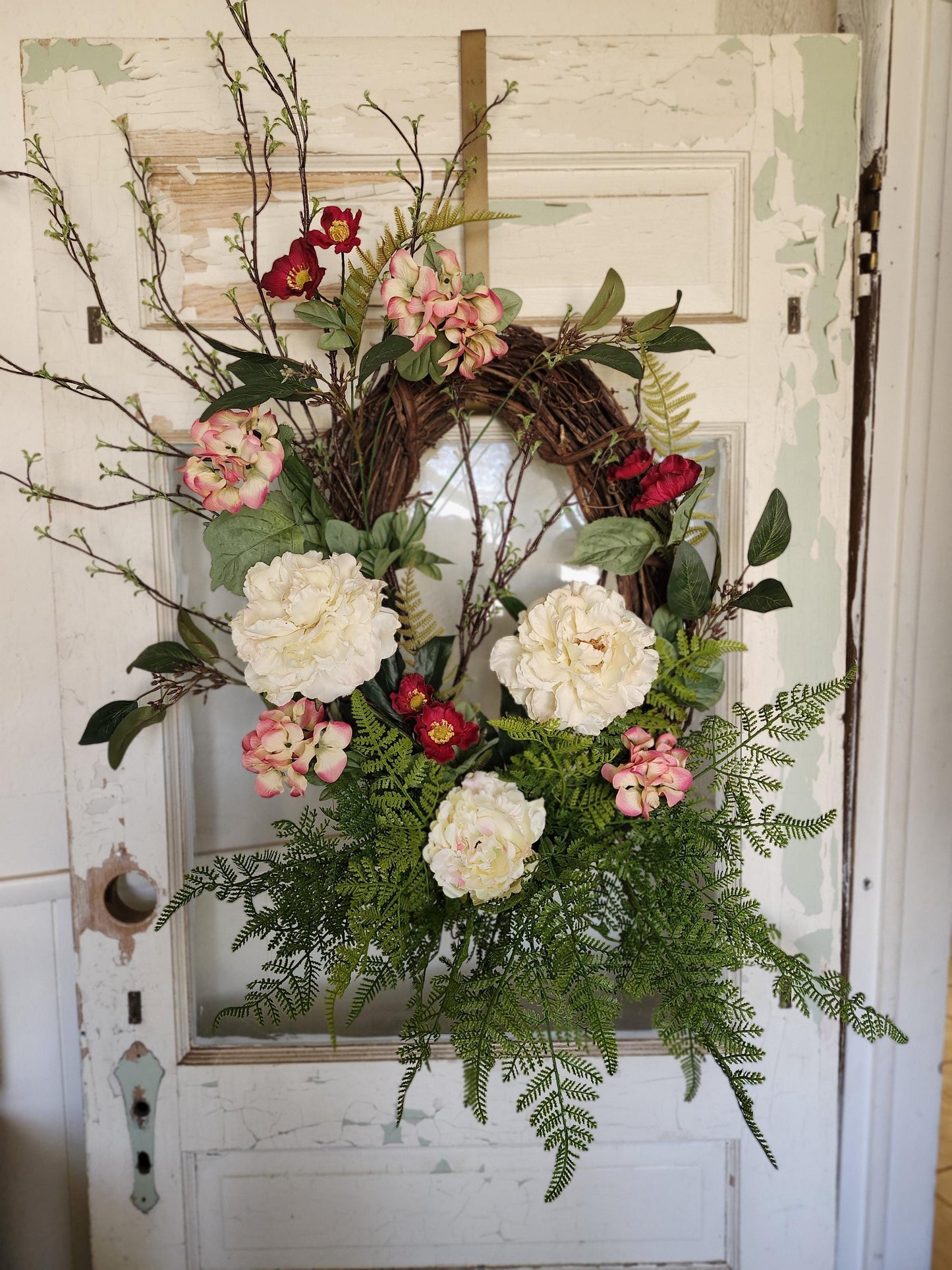 Estate Garden Wreath – Cream Peony, Raspberry Bloom Grapevine Door Decor
