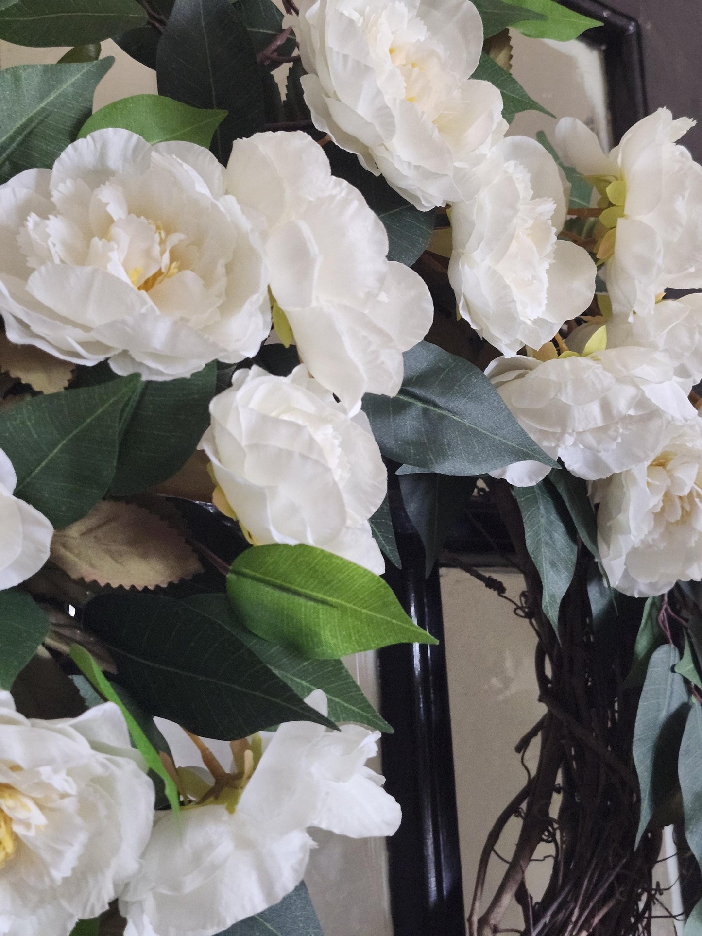 Isabella..White Cascade Wreath  Elegant Everyday Front Door Wreath  Farmhouse Grapevine Floral Wreath | Wedding Porch Decor | Moss & Manor