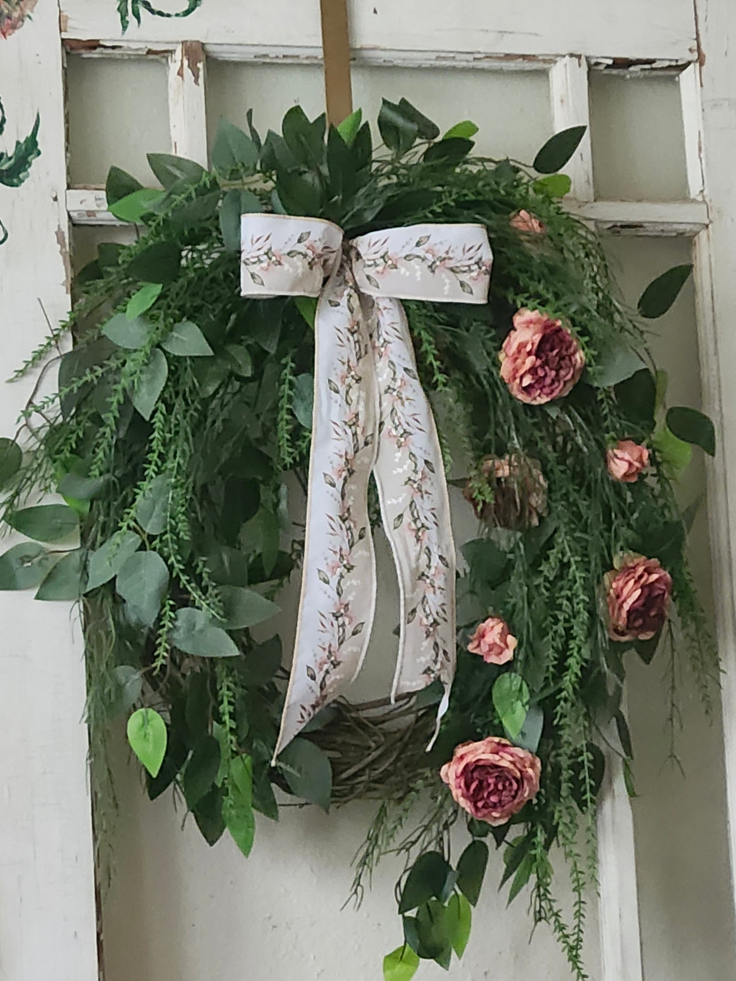 Cascading Garden Wreath – Blush Roses & Layered Greenery