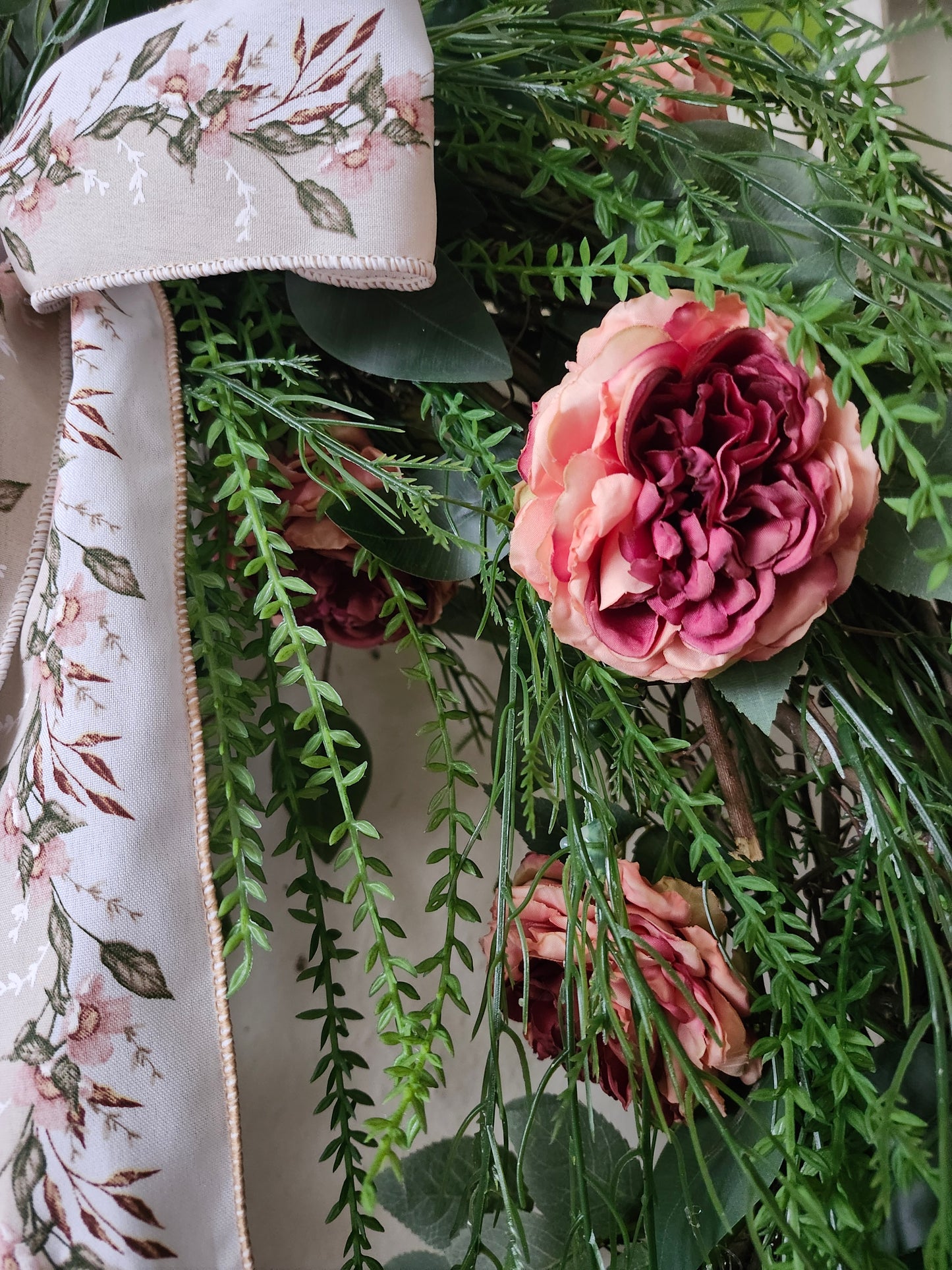 Cascading Garden Wreath – Blush Roses & Layered Greenery